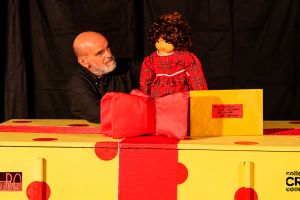 05 Foto Spettacolo Infanzia Tema Natale Spettacoli Teatrali Collettivo Crisi Collettiva Bologna Compagnia Teatro Bambini Zaro Teatro La Magica Notte