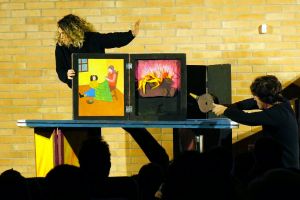 05 Spettacolo Il Bambino Babbo Natale Centro Civico Decima 2 Dicembre Collettivo Crisi Collettiva Spettacolo Per Bambini Verticale