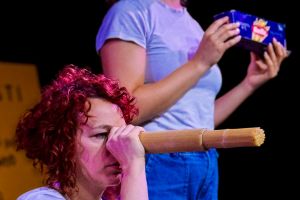10 Foto Spettacolo Pinocchio Mangia Spaghetti Alla Bolognese Spettacoli Teatrali Collettivo Crisi Collettiva Bologna Compagnia Teatro Verticale