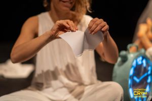 22 Foto Spettacolo Autentica Donne Conspevolezza Introspezione Spettacoli Teatrali Collettivo Crisi Collettiva Bologna Compagnia Teatro.jpg