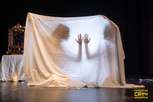 25 Foto Spettacolo Autentica Donne Conspevolezza Introspezione Spettacoli Teatrali Collettivo Crisi Collettiva Bologna Compagnia Teatro.jpg